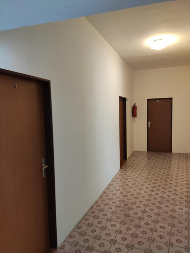 Others 2, Hostel Kasperske Hory, Klatovy