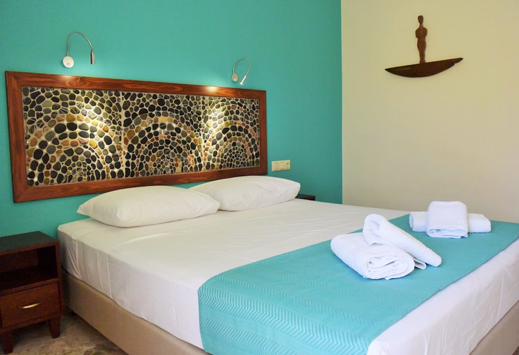 Bedroom 3, Aris, Crete