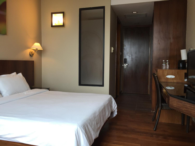 Bedroom 8