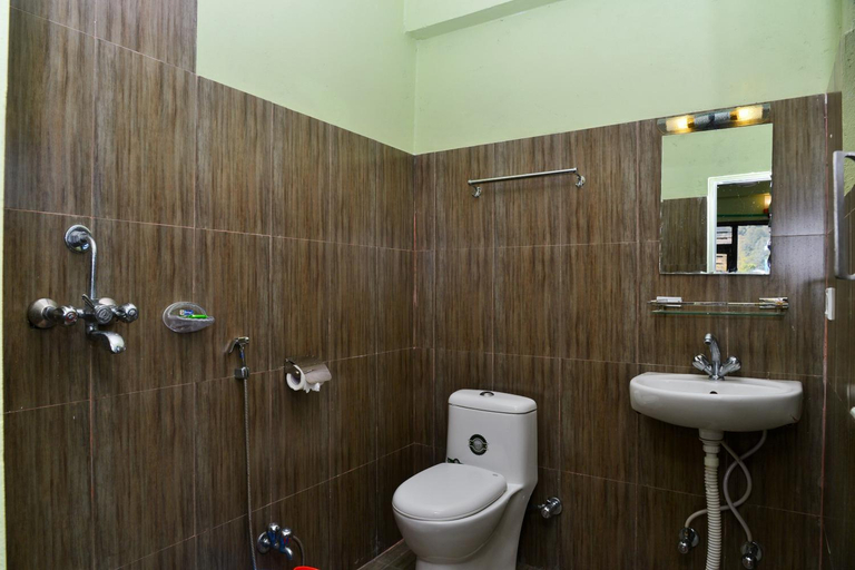 Bathroom 5, Hotel Mandala, Gandaki
