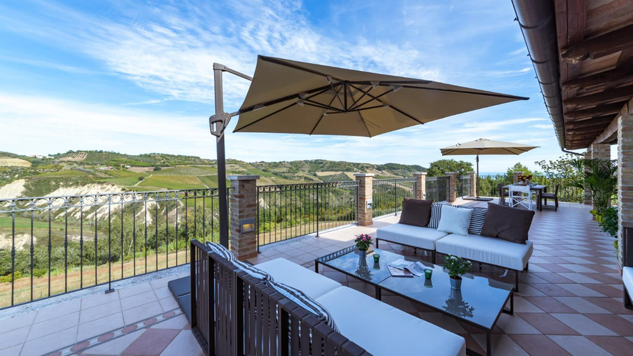 Others 5, Borgo Da Monte 8, Emma Villas, Ascoli Piceno