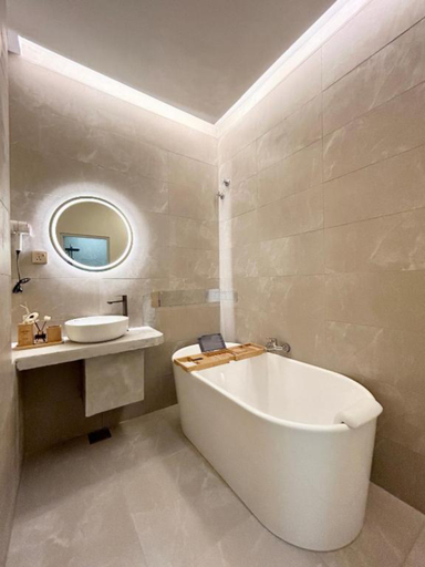Bathroom 5, ONE18 Boutique Hotel, Kuala Lumpur