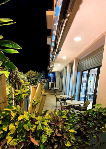 Exterior & Views 2, Grand Hotel Central, Conakry