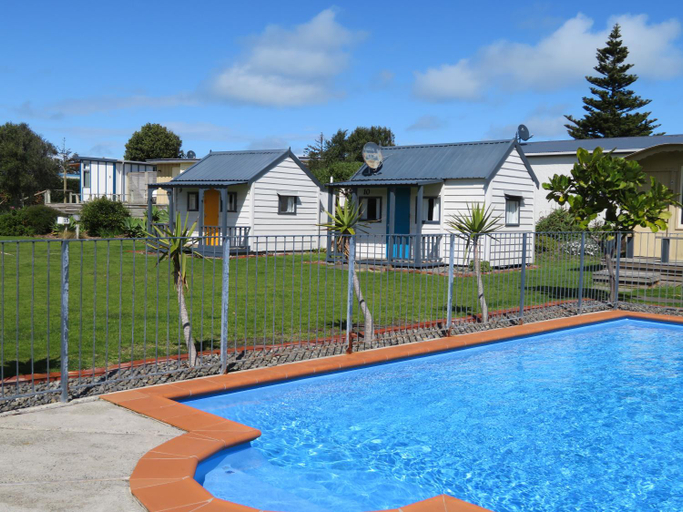 Sport & Beauty 4, Whanganui Seaside Holiday Park, Wanganui