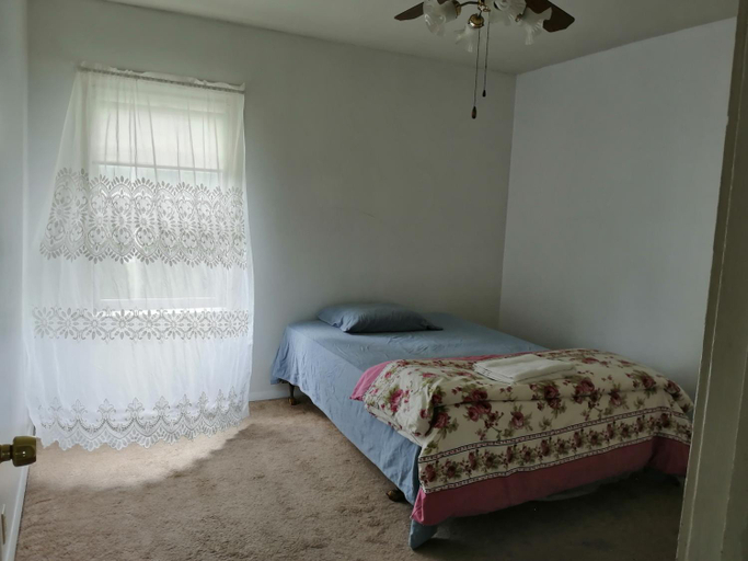 Others 4, 834 Happy Home -Peaceful Private RMs with Laundry, Cook