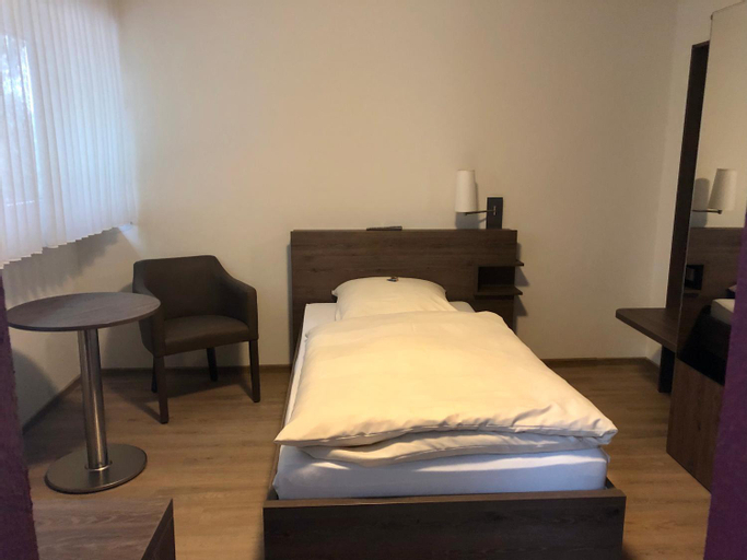 Bedroom 11