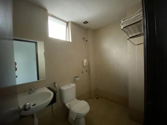 Bathroom 3
