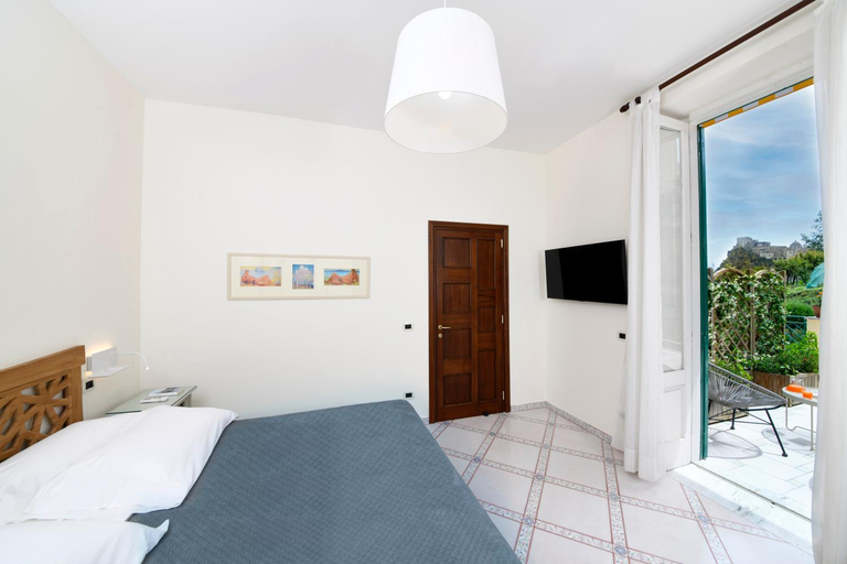 Bedroom 3, Marcantonio B&B, Napoli