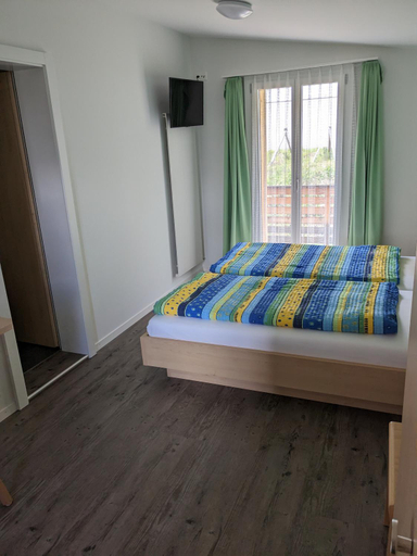 Bedroom 3, Hotel Alpenblick Murren, Interlaken