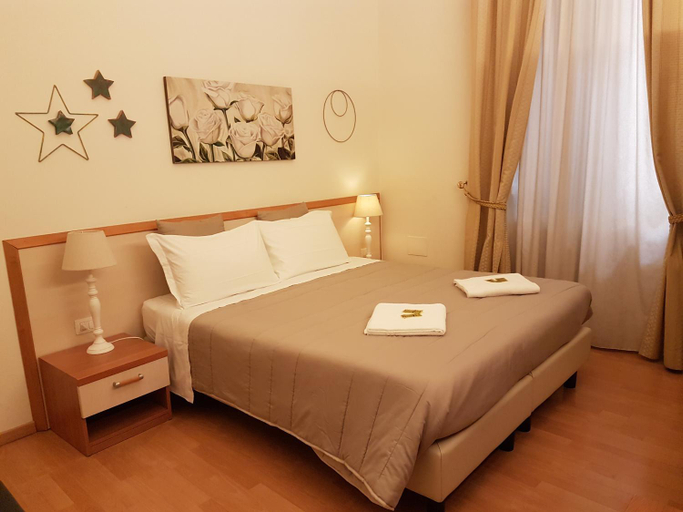 Others 2, Villa Alle Rampe, Florence