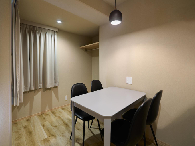 Dining Room 6