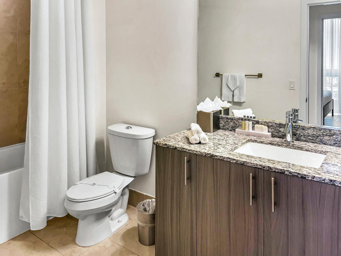Bathroom 5, Provident Grand Luxury, Miami-Dade