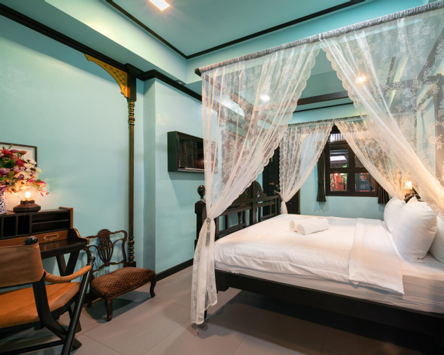Bedroom 28