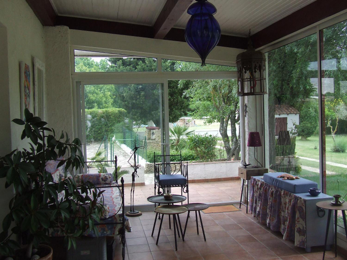 Others 4, Domaine de la Cooloeuvre, Vaucluse