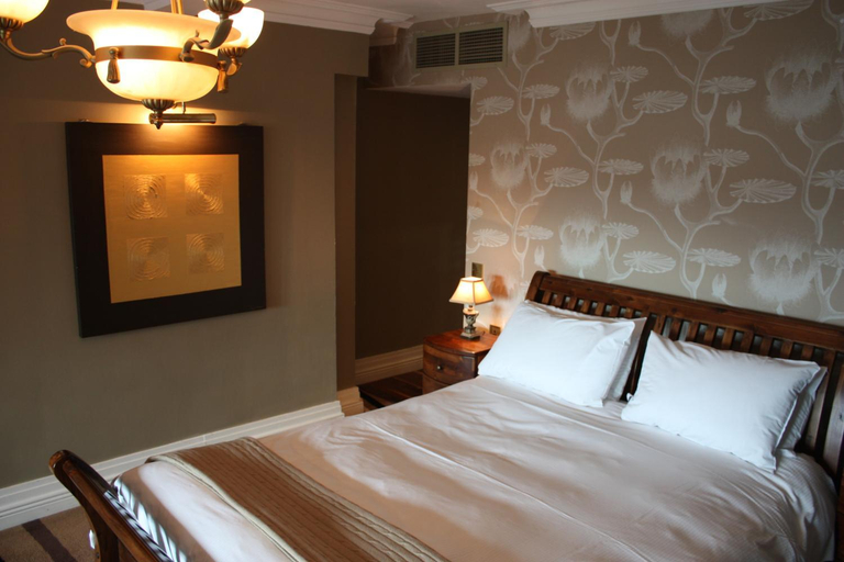Bedroom 4, Jackson Court Hotel, Dublin