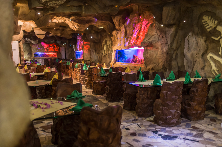 Food & Drinks, Caves Beach Resort Hurghada - Adults Only (+16), Al-Ghurdaqah