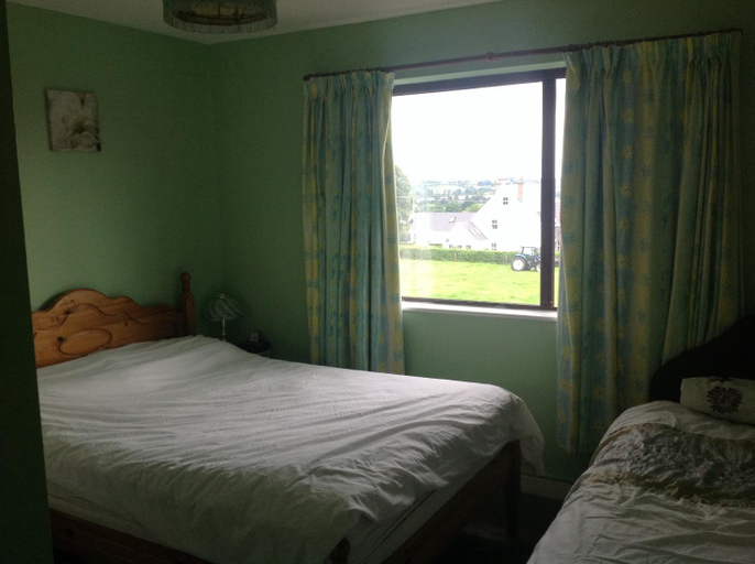 Others 2, Hill View B&B Silvermines Buget Accomodation