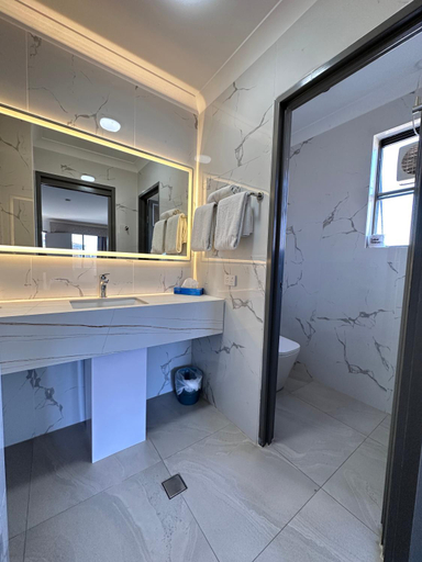 Bathroom 5