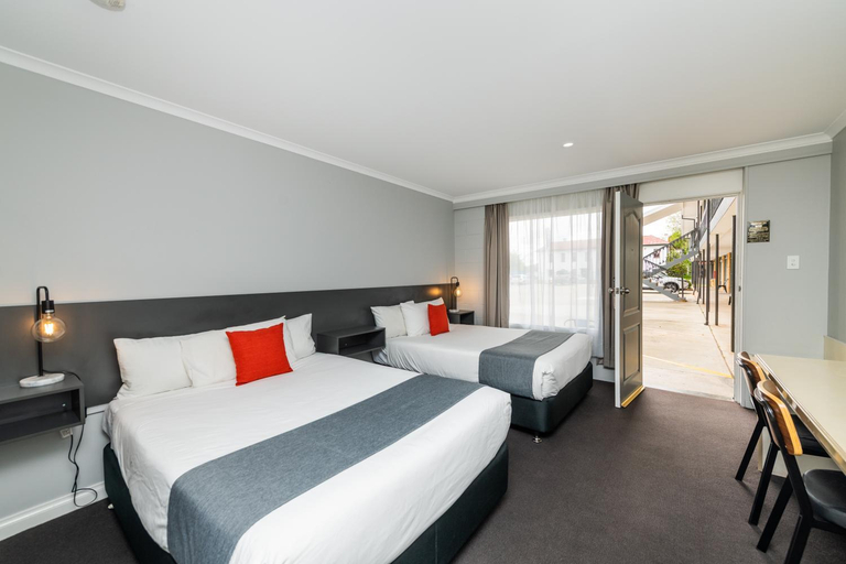 Bedroom 9