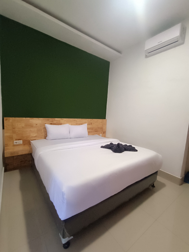 D'Hills Hotel Room Type - Deluxe Double