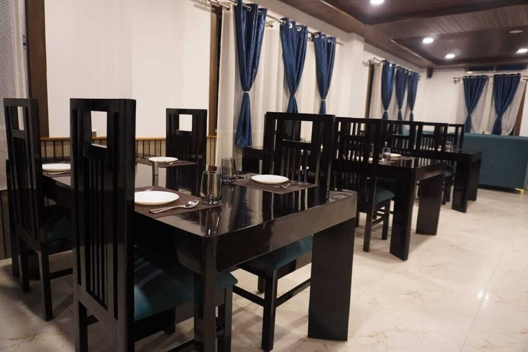 Food & Drinks, Hilsan Residency, West Kameng