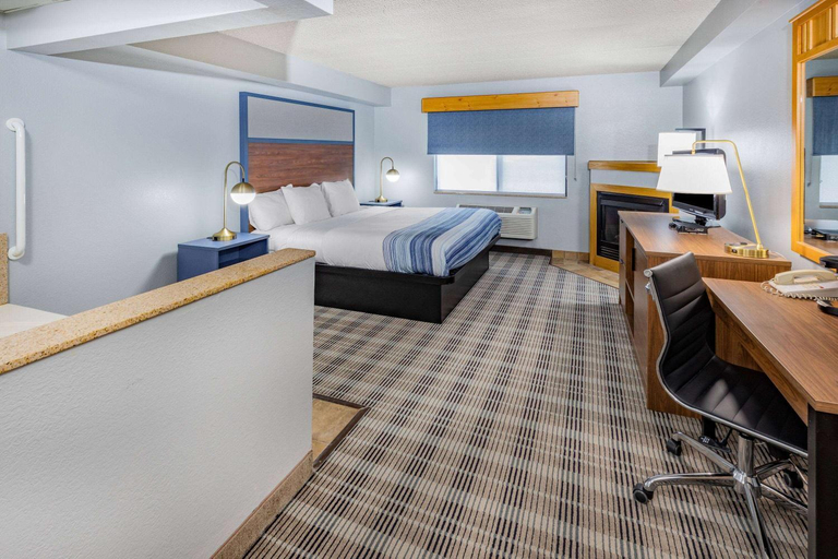 Bedroom 12