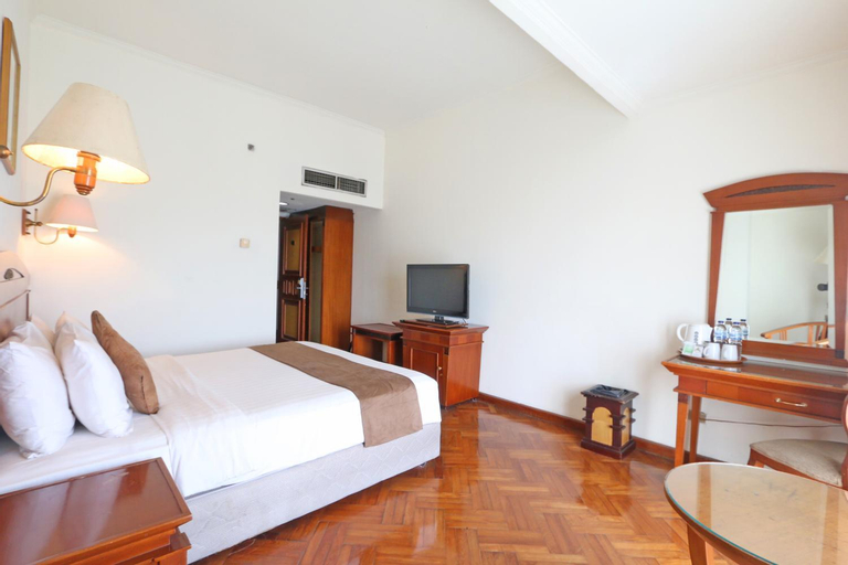 Bedroom 12