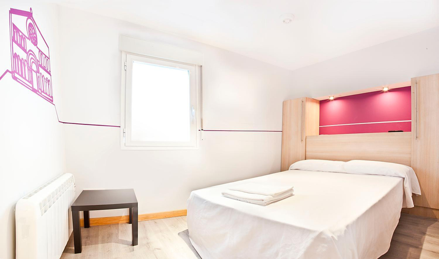 Others 2, Pension Herradores, Soria
