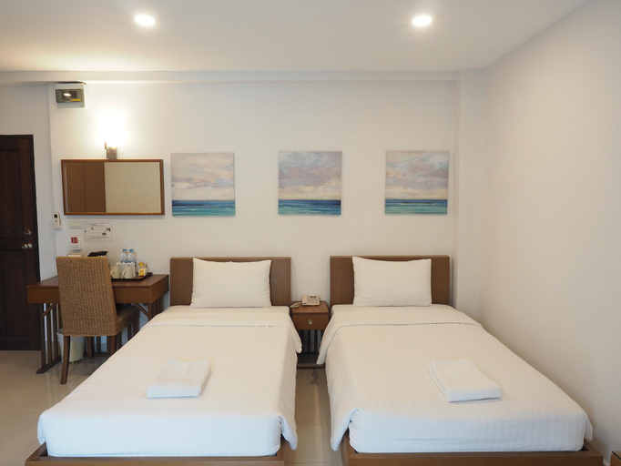 Bedroom 23