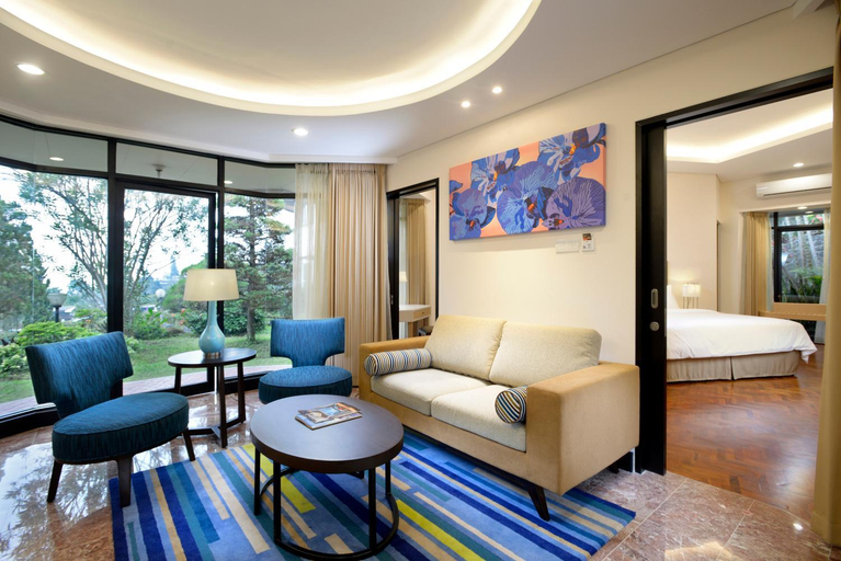 2, Surya Hotel and Cottages Prigen, Mojokerto