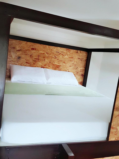 Others 4, Spinning Cat Hostel, Tagbilaran City