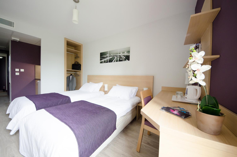 Bedroom 5
