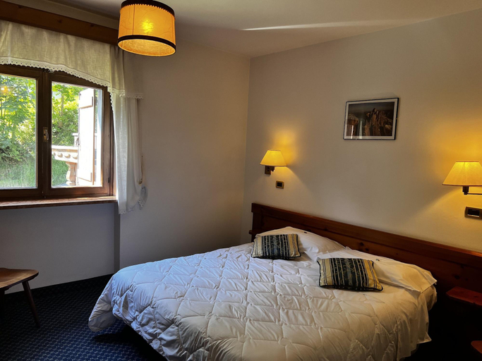 Bedroom 4, Hotel Bosco Verde, Belluno