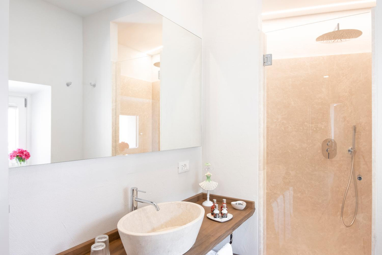 Bathroom 5, B&B Corte Alma Spa and Luxury Home, Brescia
