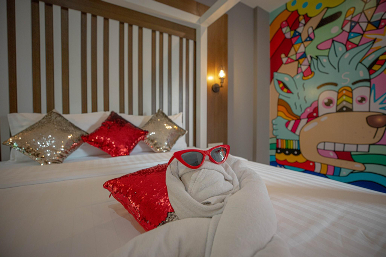 Bedroom 12