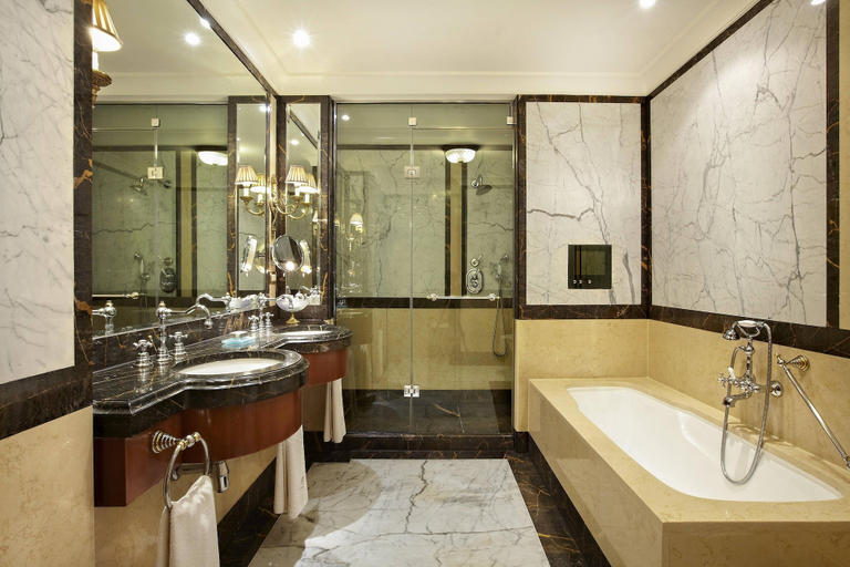 Bathroom 4, Hotel Grande Bretagne, a Luxury Collection Hotel, Athens, Attica
