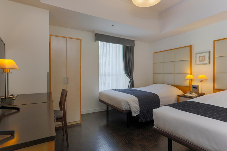Bedroom 24