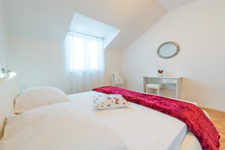 Bedroom 2, Dubrovnik Dili Apartment & Room, Dubrovnik