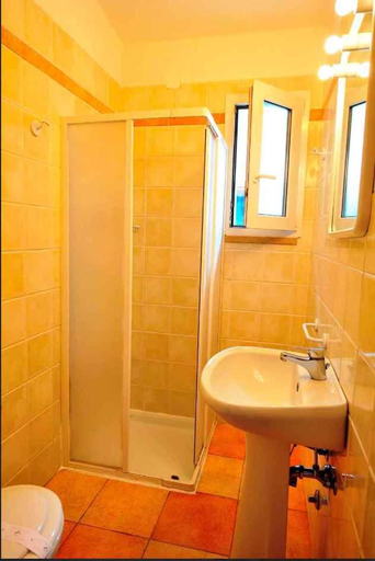 Bedroom, Apartments in Peschiera del Garda 22097, Verona