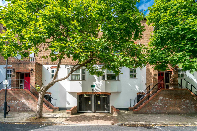 Others 4, Splendid apartment near Vauxhall Tube, London