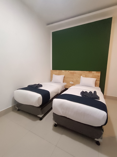Bedroom 3, D'Hills Hotel Syariah, Bukittinggi