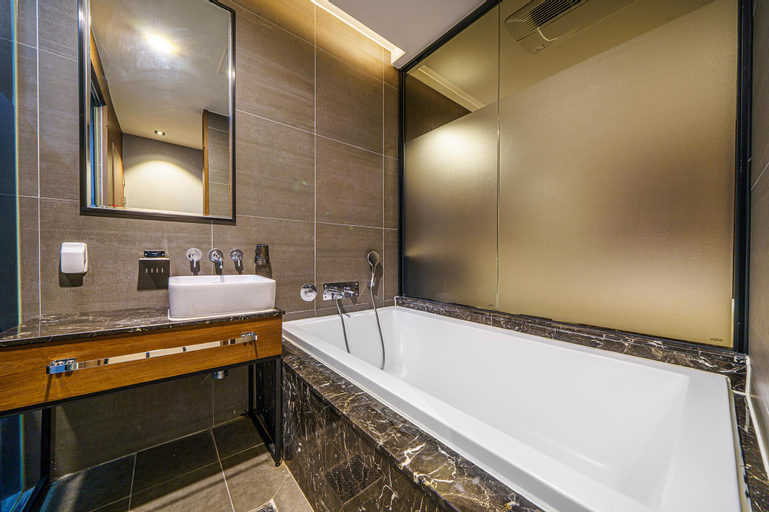 Bathroom 3