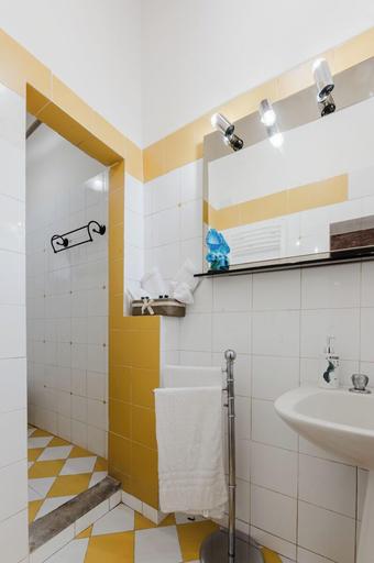 Bathroom 4, Borgo Antico Residence, Florence