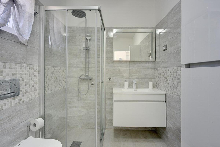 Bathroom, Villa Residence Oli A, Ližnjan
