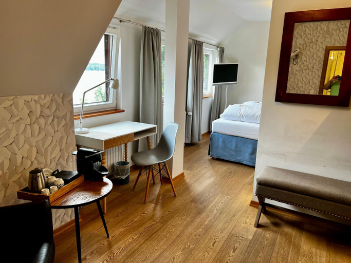 Bedroom, Fischerklause am Lutjensee Hotel Garni, Stormarn