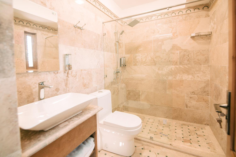 Bathroom 3, Istat Boutique Hotel, Buxoro