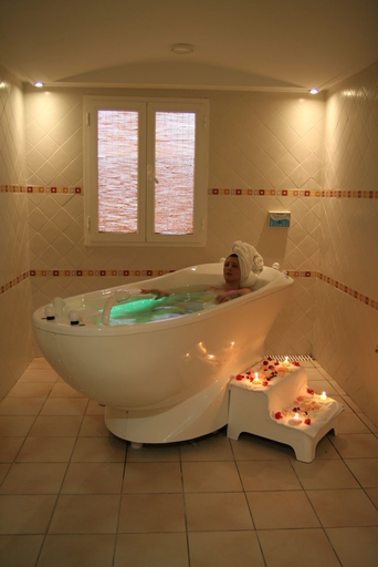 Bathroom 4, Cesar Thalasso, Djerba Midoun