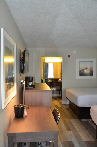 Bedroom 3, Opal Hotel and Suites - Adults Only, Seminole