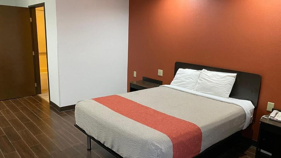 Bedroom 3, Relax Inn, Johnson
