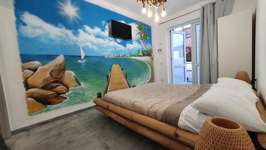 Others 5, Fly Bed - Milano Malpensa Airport, Varese